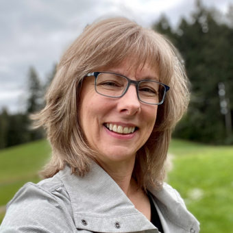 pam spettel headshot